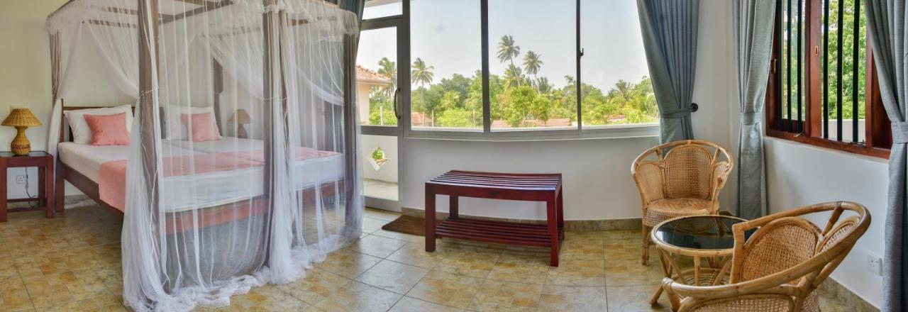 Villa Gamini هيكادوفا المظهر الخارجي الصورة