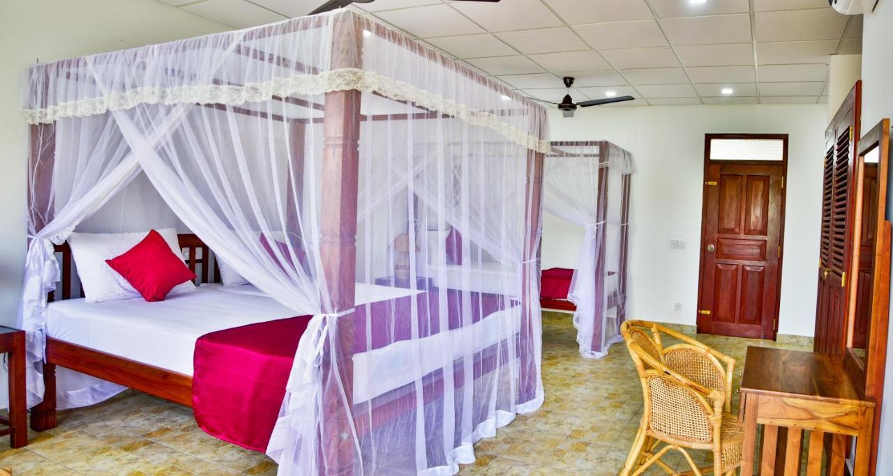 Villa Gamini هيكادوفا المظهر الخارجي الصورة